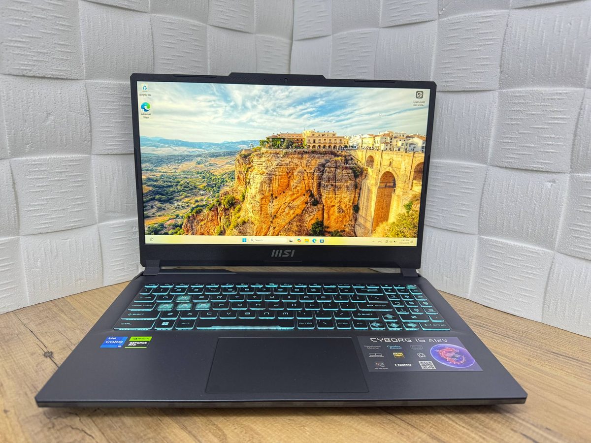 MSI CYBORG 15 A12VE