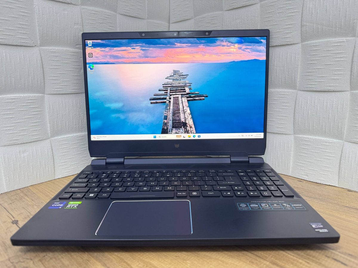 Acer Predator Helios 300